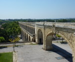 235_Montpellier_L'aqueduc_Saint-Clément_vu_depuis_la_promenade_du_Peyrou